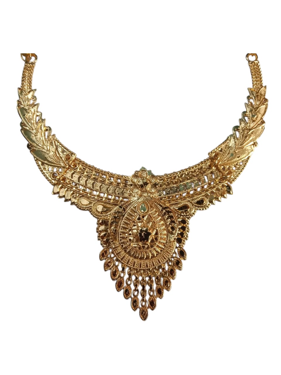 gold necklace and earring set